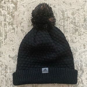 NWT adidas Black Knit Pom Pom Hat